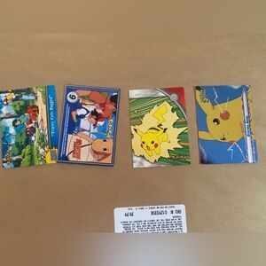 Topps Pokémon Trading Cards - Multicolor
